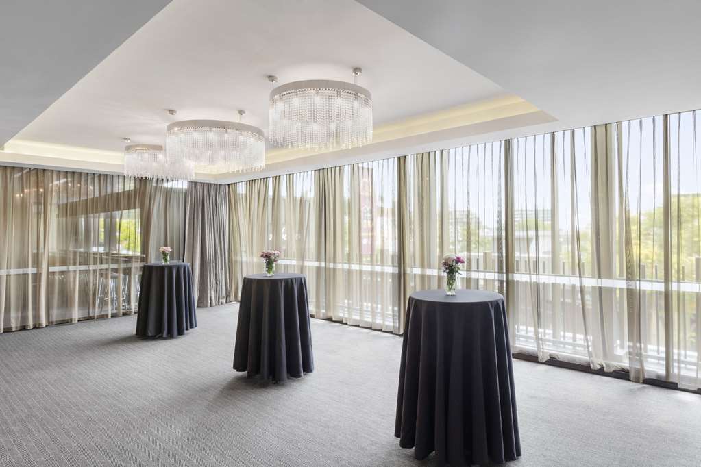 The Beetson Hotel Brisbane Facilidades foto The Westin London